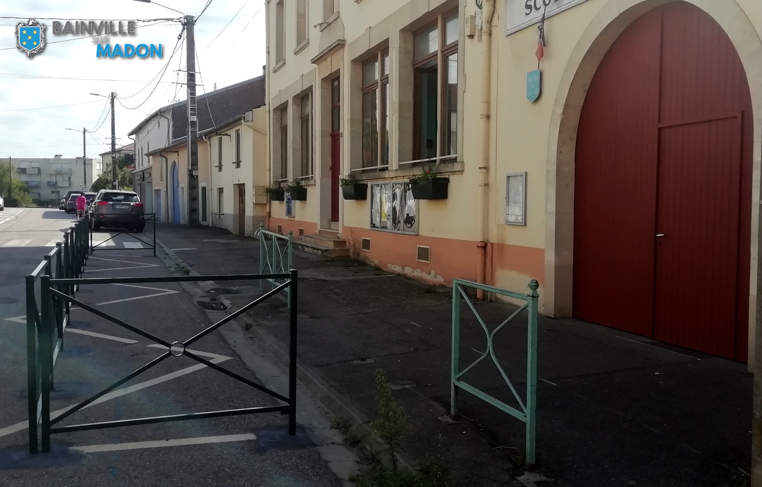 You are currently viewing Les abords de l’école Jacques Callot et du périscolaire sécurisés par des barrières fixes !