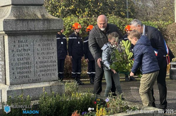 Lire la suite à propos de l’article Cérémonie du 11 novembre 2025 (Les photos)